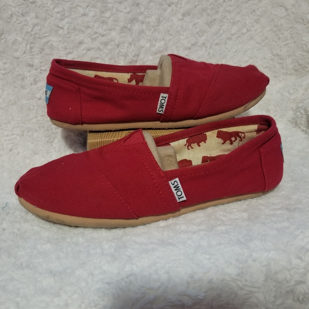 SOLD TOMS Classic Canvas Slip On-Womens - Picture 1 of 4